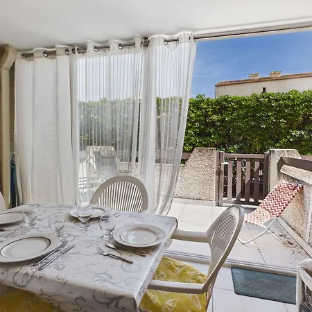Avec Piscine, Parking - 4 Pers. - Fr-1-326-881 Apartment *
